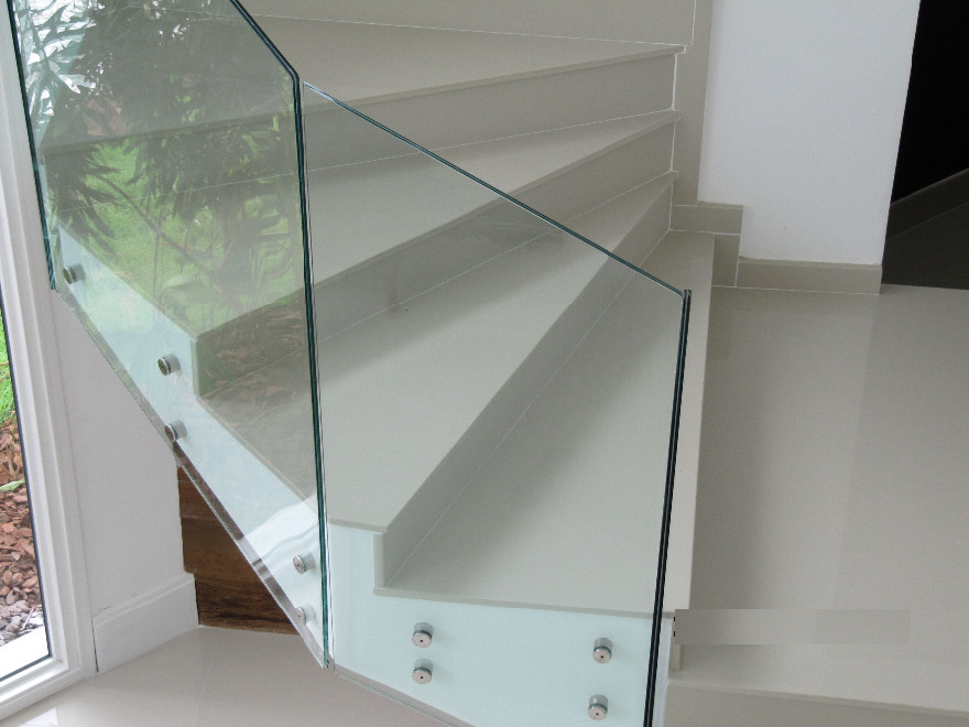 Guarda Corpo em Inox Bottom Glass - 
